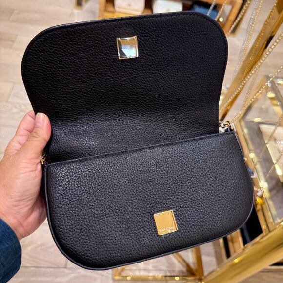 Tory Burch Chelsea Pebbled Leather Crossbody 153566 - Picture 3 of 7